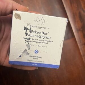 * New Drunk Elephant Pekee Bar clarify + balance blueberry extract honey 4oz
